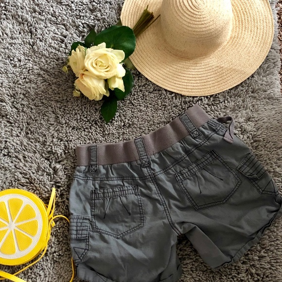 Ocean Pacific Shorts - Picture 2 of 3